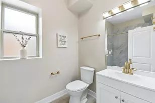 6835 S Clyde Ave, Chicago, IL 60649 - Photo 18