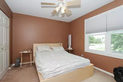 886 Farm Glen Lane, Carol Stream, IL 60188 - Photo 22