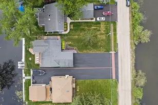 715 Monterrey Terrace, McHenry, IL 60050 - Photo 30