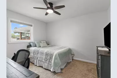 715 Monterrey Terrace, McHenry, IL 60050 - Photo 16