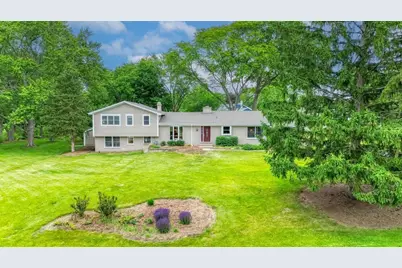 325 Canterbury Lane, Inverness, IL 60010 - Photo 1