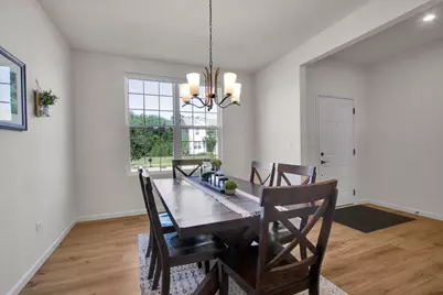 2220 Walnut Glen Boulevard, Island Lake, IL 60042 - Photo 4