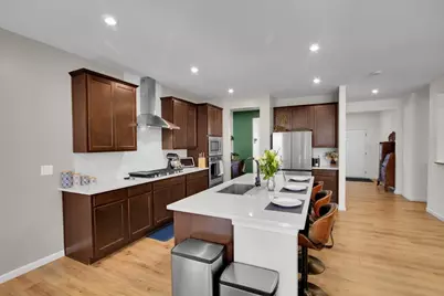 2220 Walnut Glen Boulevard, Island Lake, IL 60042 - Photo 12