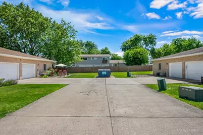 1084 Chovan Drive #1084, Joliet, IL 60435 - Photo 6