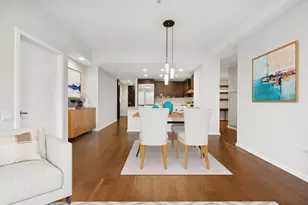 240 E Illinois St, Chicago, IL 60611 - Photo 10
