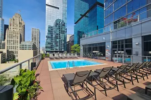 240 E Illinois St, Chicago, IL 60611 - Photo 30