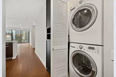 240 E Illinois Street #2505, Chicago, IL 60611 - Photo 22