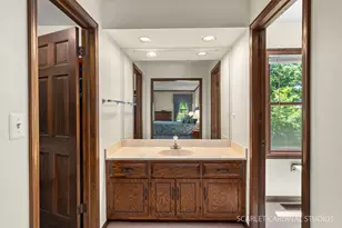 215 Alpine Dr, Lake Zurich, IL 60047 - Photo 14
