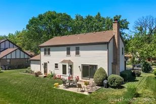 215 Alpine Dr, Lake Zurich, IL 60047 - Photo 24