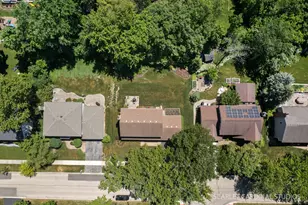 215 Alpine Dr, Lake Zurich, IL 60047 - Photo 30