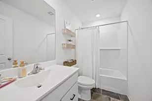 7621 Stonecrop Ln, Joliet, IL 60431 - Photo 24