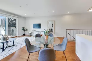 854 N May St, Chicago, IL 60642 - Photo 18