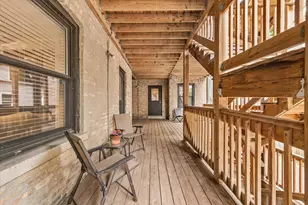 1454 W Roscoe St, Chicago, IL 60657 - Photo 12