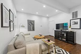 1454 W Roscoe St, Chicago, IL 60657 - Photo 4