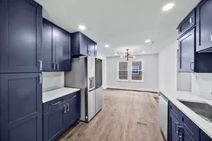 8848 S Jeffery Blvd, Chicago, IL 60617 - Photo 8