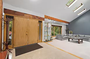 1935 Green Trails Dr, Lisle, IL 60532 - Photo 4