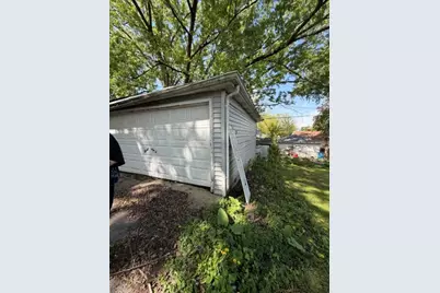18 Birch Street, Carpentersville, IL 60110 - Photo 64