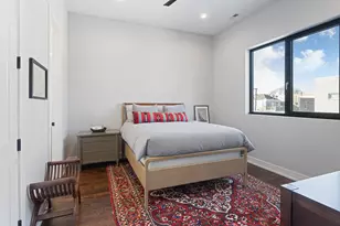 1018 N Wood St, Chicago, IL 60622 - Photo 10