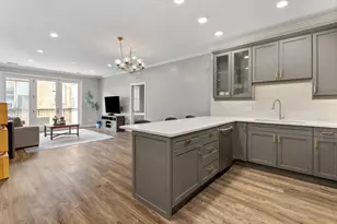 4553 N Magnolia Ave, Chicago, IL 60640 - Photo 10