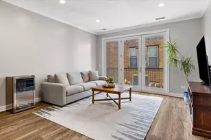 4553 N Magnolia Ave, Chicago, IL 60640 - Photo 4