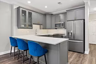 4553 N Magnolia Ave, Chicago, IL 60640 - Photo 8