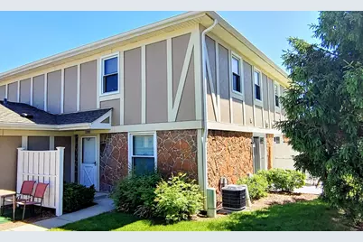 1070 Glouchester Harbor #1070, Schaumburg, IL 60193 - Photo 1