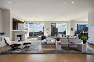 21 N May St, Chicago, IL 60607 - Photo 4