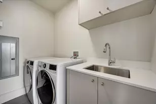 21 N May St, Chicago, IL 60607 - Photo 34