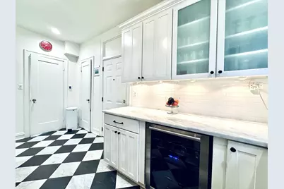 2948 N Pine Grove Avenue #2, Chicago, IL 60657 - Photo 16