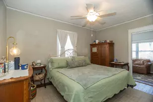 219 W Oak Ave, Wheaton, IL 60187 - Photo 12