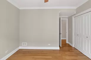 6424 N Albany Ave, Chicago, IL 60645 - Photo 12