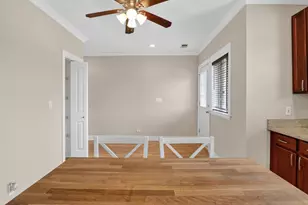 6424 N Albany Ave, Chicago, IL 60645 - Photo 26
