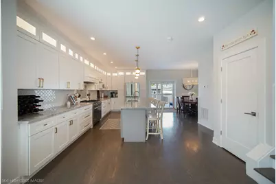 7720 W Chase Avenue, Chicago, IL 60631 - Photo 4