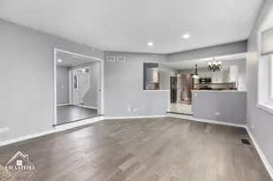1523 Greenlake Dr, Aurora, IL 60502 - Photo 18