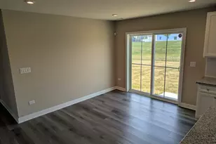 107 Cornerstone Dr, Hampshire, IL 60140 - Photo 4