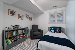 4434 N Dover St, Chicago, IL 60640 - Photo 26