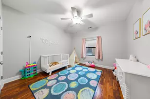 1908 W Irving Park Rd, Chicago, IL 60613 - Photo 18