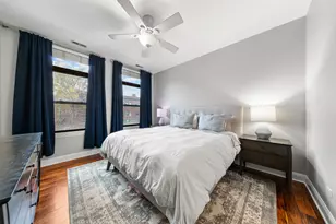 1908 W Irving Park Rd, Chicago, IL 60613 - Photo 10