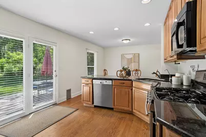 28W691 Leverenz Road, Naperville, IL 60564 - Photo 8
