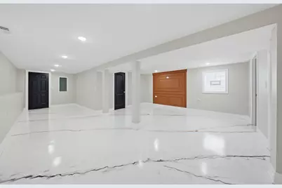 1513 W 61st Street, Chicago, IL 60636 - Photo 14