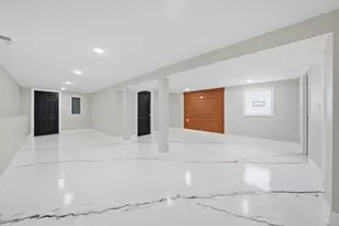 1513 W 61st St, Chicago, IL 60636 - Photo 14