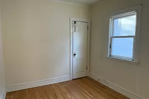 2223 N 74th Ave, Elmwood Park, IL 60707 - Photo 8