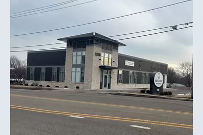 1200 N Milwaukee Avenue #B, Libertyville, IL 60048 - Photo 1