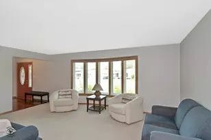 7708 Palm Dr, Orland Park, IL 60462 - Photo 4