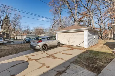 1700 W 103rd Street, Chicago, IL 60643 - Photo 4