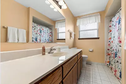 17900 Poplar Lane, Country Club Hills, IL 60478 - Photo 10