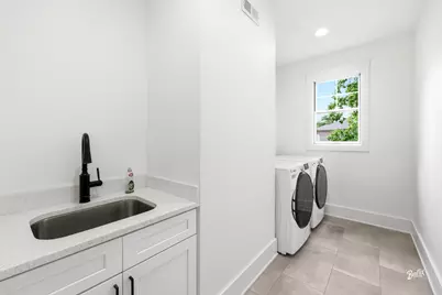 201 N Elm Street, Mount Prospect, IL 60056 - Photo 18
