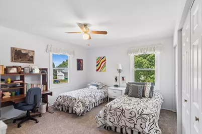 1380 Logsdon Lane, Buffalo Grove, IL 60089 - Photo 16