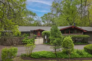 28W521 Purnell Rd, West Chicago, IL 60185 - Photo 2