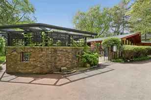 28W521 Purnell Rd, West Chicago, IL 60185 - Photo 2
